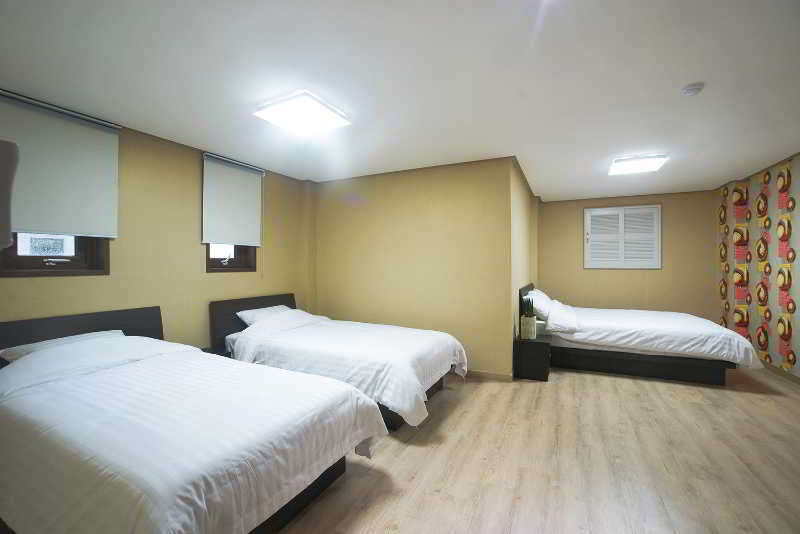 Orange Tree Hotel Jeju Extérieur photo