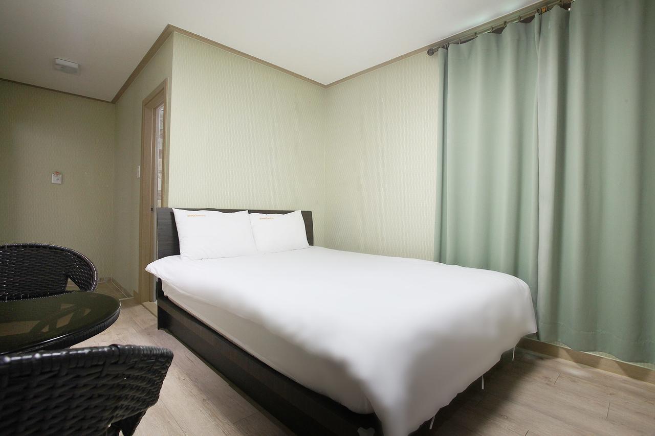 Orange Tree Hotel Jeju Extérieur photo