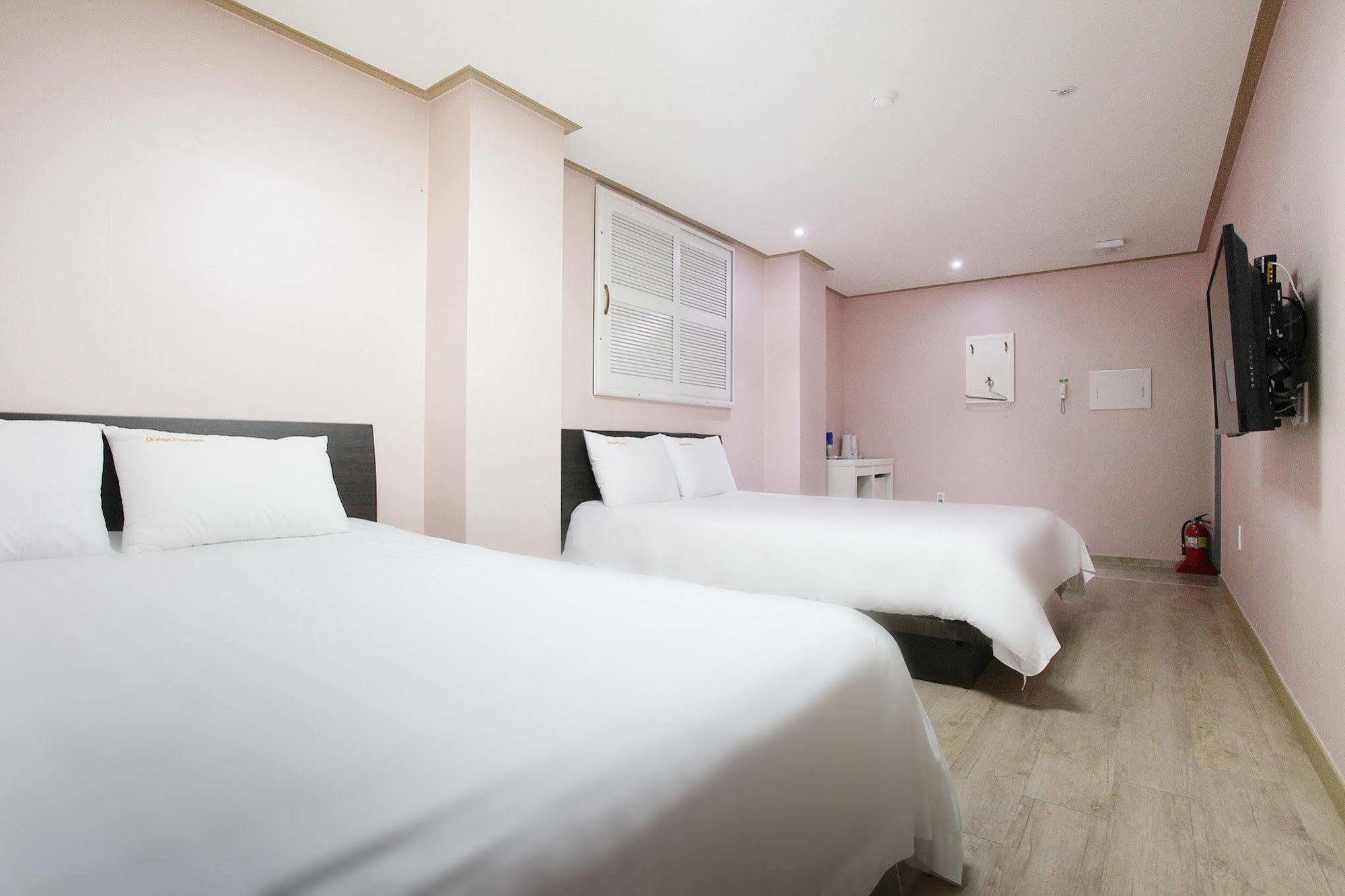 Orange Tree Hotel Jeju Extérieur photo