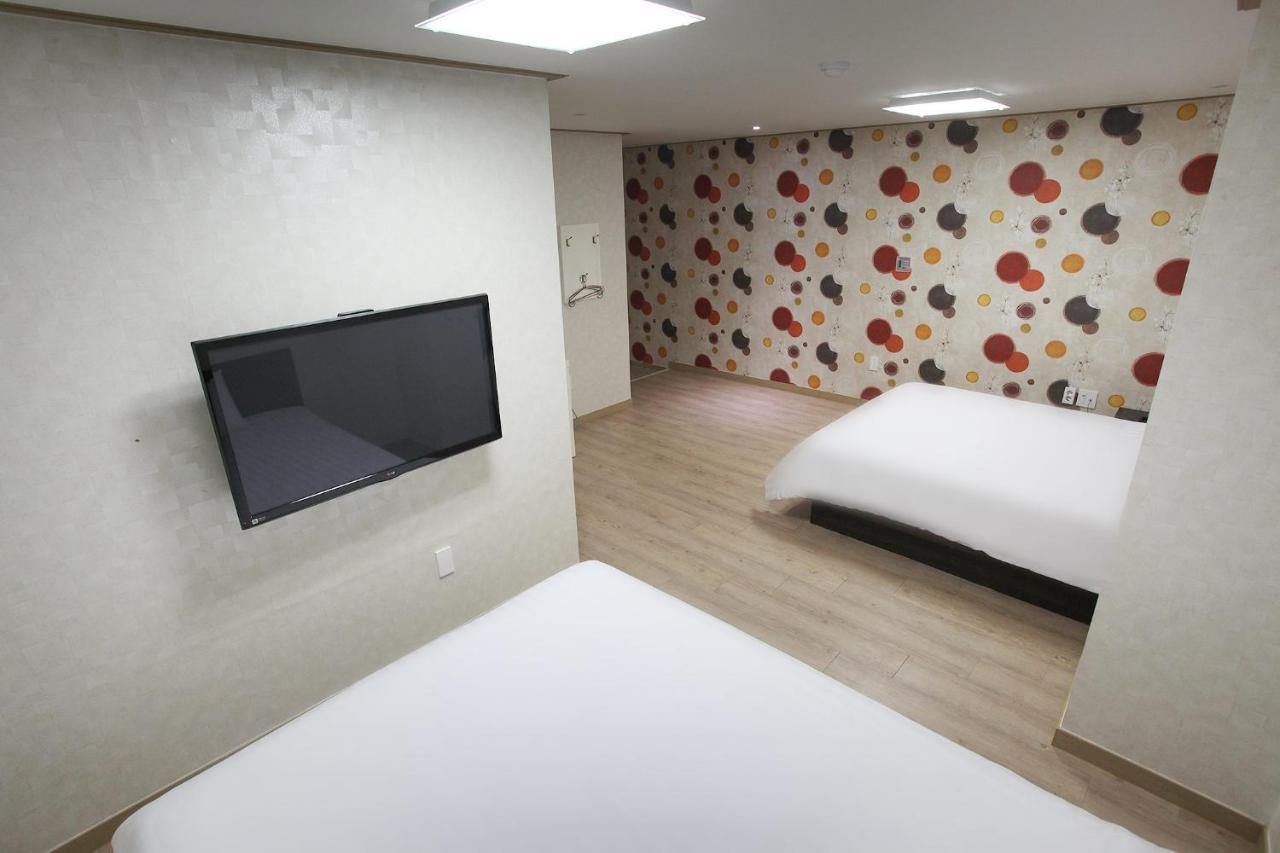 Orange Tree Hotel Jeju Extérieur photo