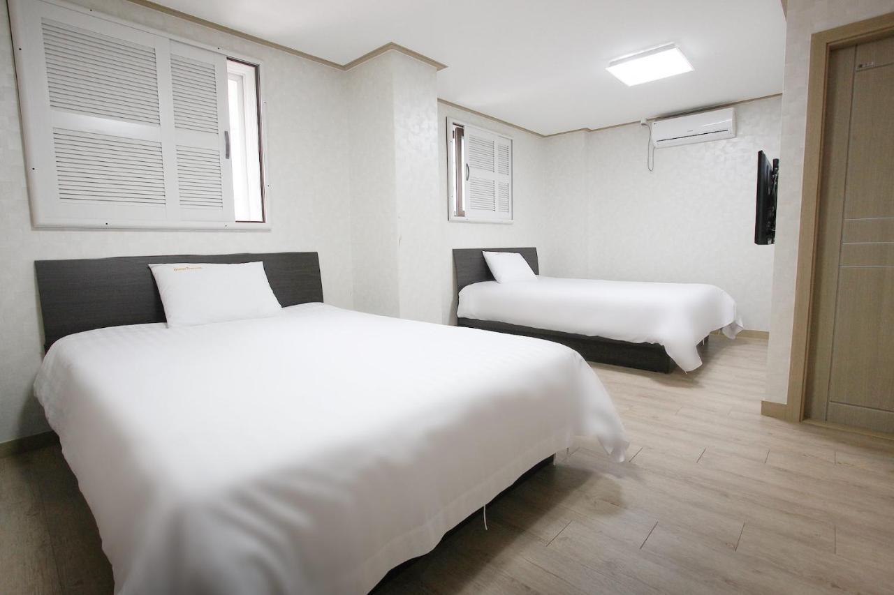 Orange Tree Hotel Jeju Extérieur photo