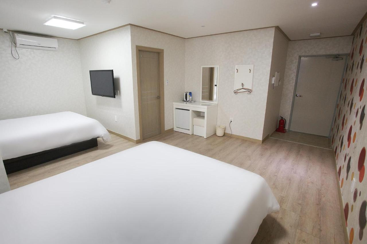 Orange Tree Hotel Jeju Extérieur photo