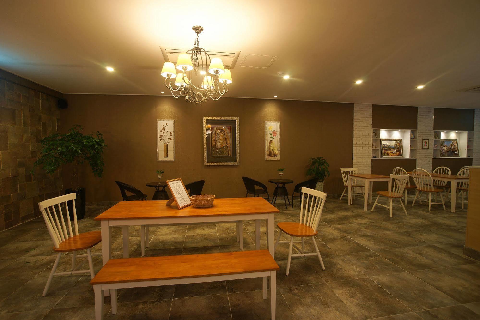 Orange Tree Hotel Jeju Extérieur photo